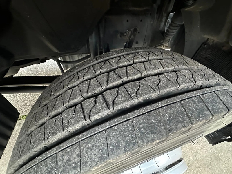 MAN TGL 10.180 / NL TRUCK / EURO6 / BOX+LIFT+SIDE DOOR / LOW KM / TOP!! - Вантажівка з закритим кузовом: фото 5 MAN TGL 10.180 / NL TRUCK / EURO6 / BOX+LIFT+SIDE DOOR / LOW KM / TOP!! - Вантажівка з закритим кузовом: фото 5