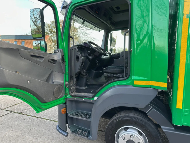 Mercedes-Benz Atego 1018 / NL TRUCK / AIRCO / BOX+LIFT+SIDE DOOR / AUTOMATIC - Вантажівка з закритим кузовом: фото 4 Mercedes-Benz Atego 1018 / NL TRUCK / AIRCO / BOX+LIFT+SIDE DOOR / AUTOMATIC - Вантажівка з закритим кузовом: фото 4