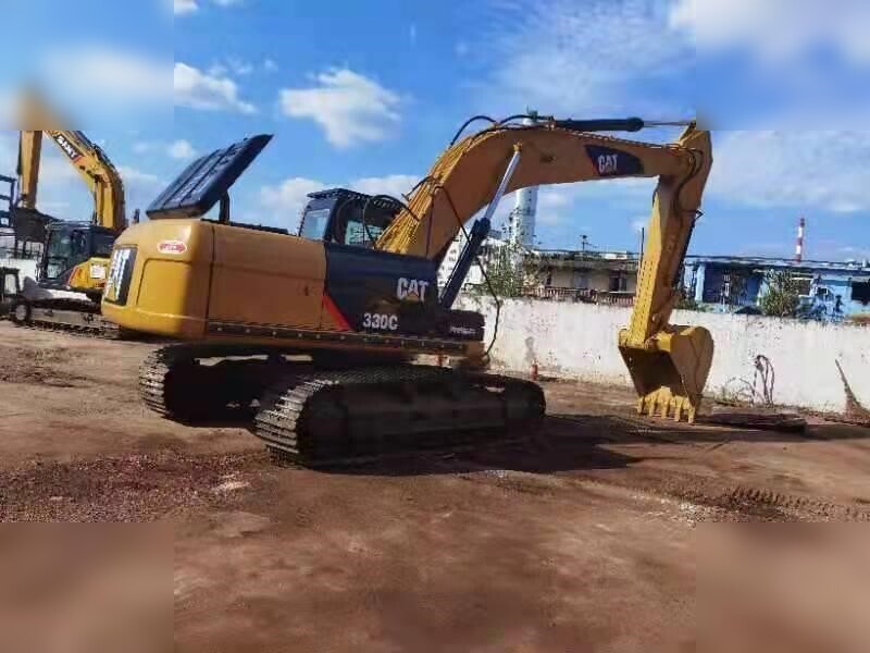 CATERPILLAR 330C - Гусеничний екскаватор: фото 3 CATERPILLAR 330C - Гусеничний екскаватор: фото 3