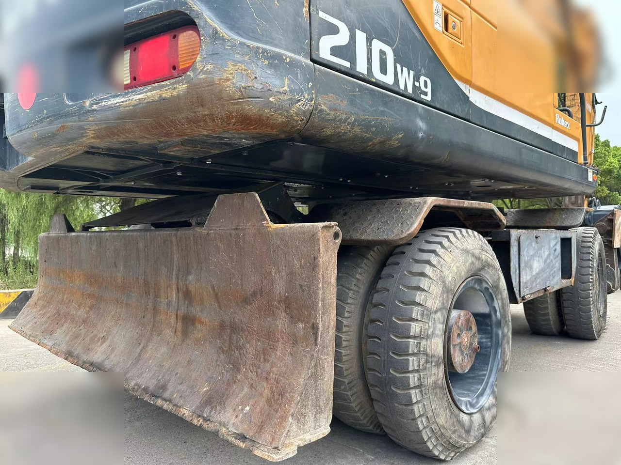 HYUNDAI ROBEX 210W-9 - Колісний екскаватор: фото 4 HYUNDAI ROBEX 210W-9 - Колісний екскаватор: фото 4