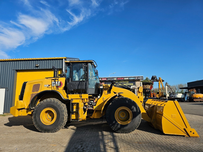 Новий Колісний навантажувач Caterpillar 950L: фото 6