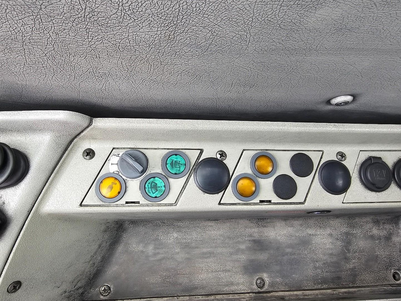 Колісний екскаватор Liebherr A914: фото 19