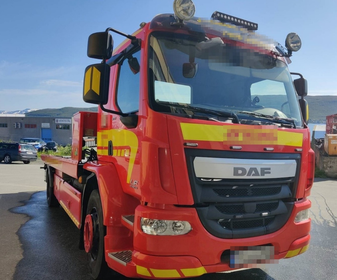 DAF LF 320 - Евакуатор: фото 1 DAF LF 320 - Евакуатор: фото 1
