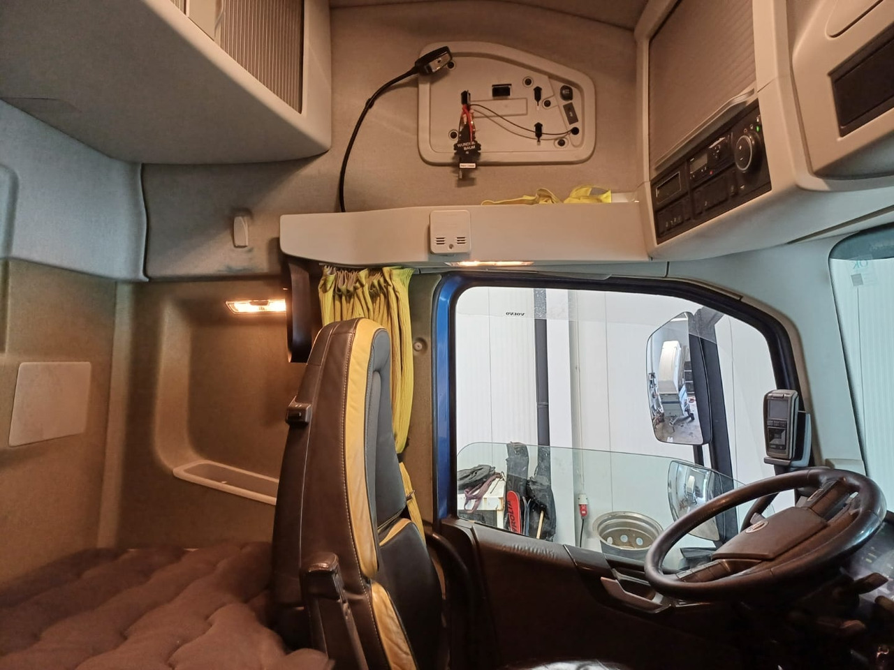 Volvo FH16 750 - Лісовоз, Вантажівка з маніпулятором: фото 4 Volvo FH16 750 - Лісовоз, Вантажівка з маніпулятором: фото 4