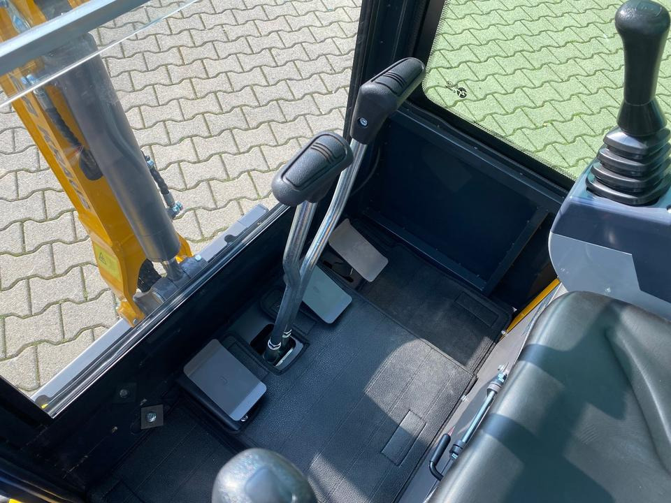 Міні-екскаватор Minibagger BK1250KJSR inkl. Schaufelpaket *INKL.19% MWST*BERGER KRAUS*KUBOTA*VERSTELLFAHRWERK *SOFORT!*: фото 11