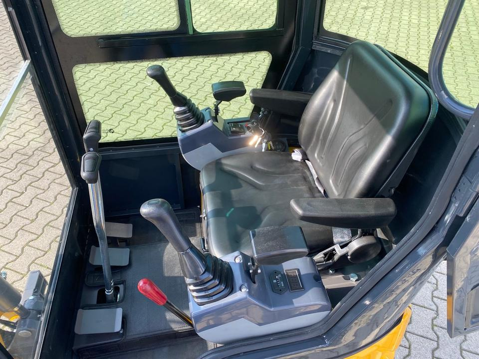 Міні-екскаватор Minibagger BK1250KJSR inkl. Schaufelpaket *INKL.19% MWST*BERGER KRAUS*KUBOTA*VERSTELLFAHRWERK *SOFORT!*: фото 10