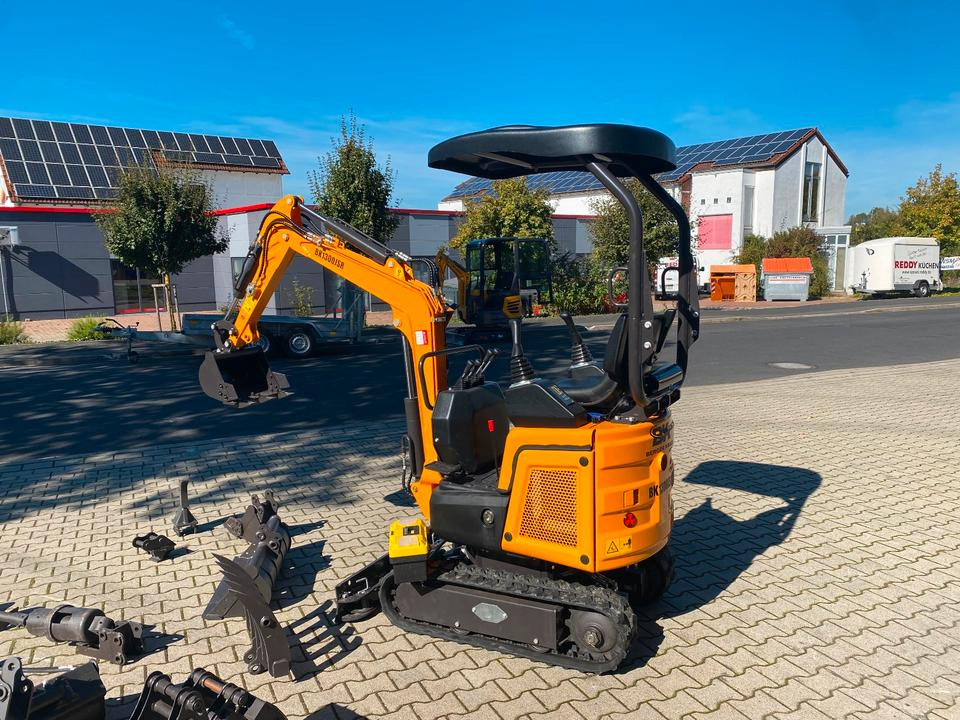 Minibagger BK1300JSR + Zubehör *INKL.19% MWST*BERGER KRAUS*KUBOTA*JOYSTICK*SCHENKWARM*SOFORT!* - Міні-екскаватор: фото 4 Minibagger BK1300JSR + Zubehör *INKL.19% MWST*BERGER KRAUS*KUBOTA*JOYSTICK*SCHENKWARM*SOFORT!* - Міні-екскаватор: фото 4