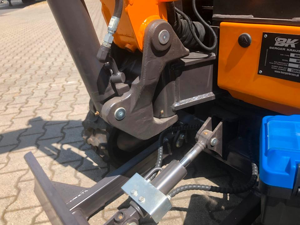 Міні-екскаватор Minibagger BK1700JS + Zubehör *INKL.19% MWST*BERGER KRAUS*KUBOTA*JOYST*SOFORT!: фото 14
