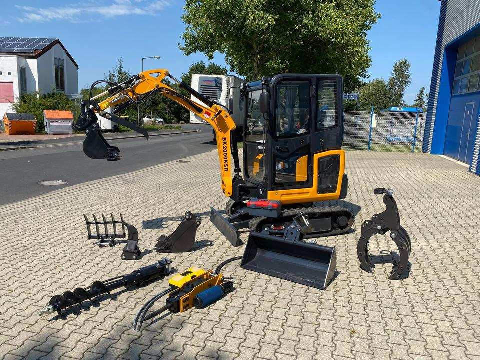 Minibagger BK2000KSR inkl. Zubehörpaket *INKL.19% MWST*BERGER KRAUS*YANMAR*SCHWENKARM* VERSTELLFAHRWERK* - Міні-екскаватор: фото 3 Minibagger BK2000KSR inkl. Zubehörpaket *INKL.19% MWST*BERGER KRAUS*YANMAR*SCHWENKARM* VERSTELLFAHRWERK* - Міні-екскаватор: фото 3