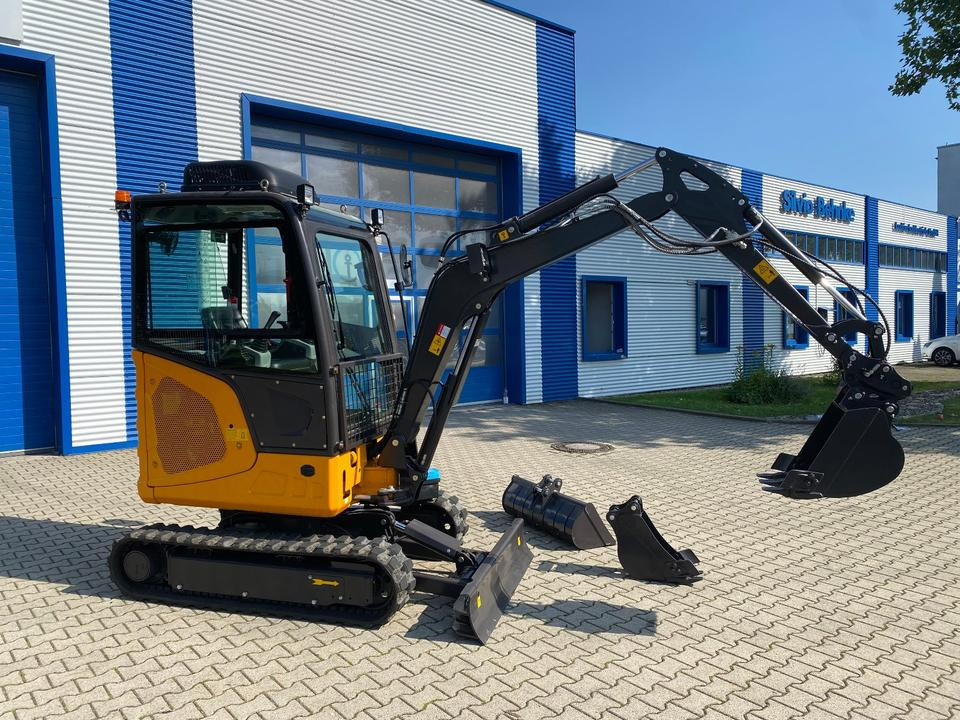 Minibagger BK2800ASR inkl. Schaufelpaket *INKL.19% MWST*BERGER KRAUS*KUBOTA*SCHWENKARM* VERSTELLFAHRWERK*KLIMA* - Міні-екскаватор: фото 4 Minibagger BK2800ASR inkl. Schaufelpaket *INKL.19% MWST*BERGER KRAUS*KUBOTA*SCHWENKARM* VERSTELLFAHRWERK*KLIMA* - Міні-екскаватор: фото 4