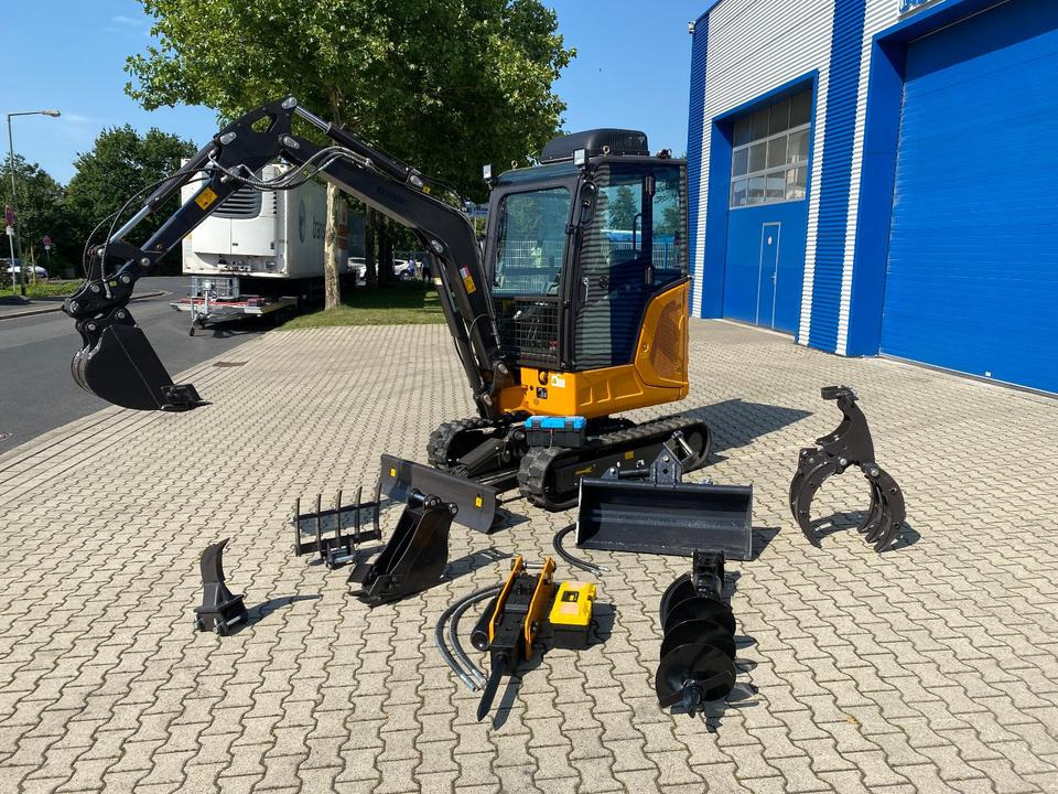 Minibagger BK2800ASR inkl. Zubehörpaket *INKL.19% MWST*BERGER KRAUS*KUBOTA*SCHWENKARM* VERSTELLFAHRWERK*KLIMA* - Міні-екскаватор: фото 1 Minibagger BK2800ASR inkl. Zubehörpaket *INKL.19% MWST*BERGER KRAUS*KUBOTA*SCHWENKARM* VERSTELLFAHRWERK*KLIMA* - Міні-екскаватор: фото 1