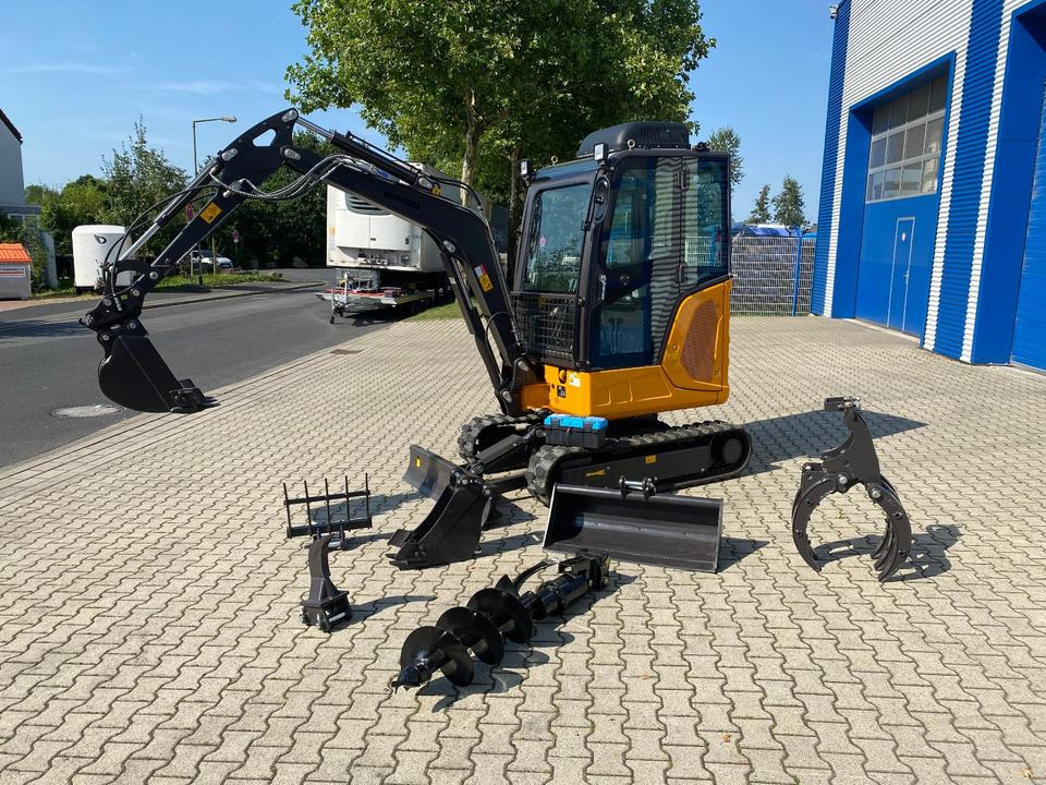 Minibagger BK2800ASR inkl. Zubehörpaket *INKL.19% MWST*BERGER KRAUS*KUBOTA*SCHWENKARM* VERSTELLFAHRWERK*KLIMA* - Міні-екскаватор: фото 2 Minibagger BK2800ASR inkl. Zubehörpaket *INKL.19% MWST*BERGER KRAUS*KUBOTA*SCHWENKARM* VERSTELLFAHRWERK*KLIMA* - Міні-екскаватор: фото 2