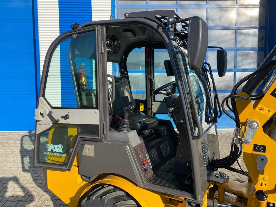 Radlader/Hoflader BK810 inkl. Gabel/Schaufelpaket *INKL.19% MWST*BERGER KRAUS* KUBOTA*EURO*CE* - Компактний фронтальний навантажувач: фото 5 Radlader/Hoflader BK810 inkl. Gabel/Schaufelpaket *INKL.19% MWST*BERGER KRAUS* KUBOTA*EURO*CE* - Компактний фронтальний навантажувач: фото 5