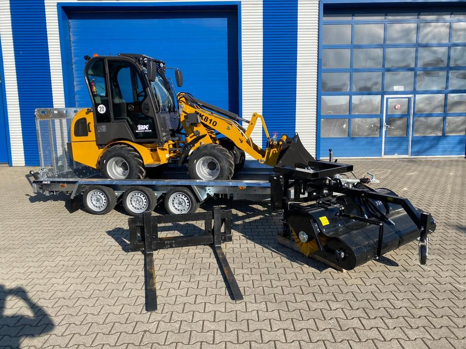Radlader/Hoflader BK810 inkl. Tieflader und Kehrmaschinenpaket *INKL.19% MWST*BERGER KRAUS* KUBOTA*EURO*CE* - Компактний фронтальний навантажувач: фото 1 Radlader/Hoflader BK810 inkl. Tieflader und Kehrmaschinenpaket *INKL.19% MWST*BERGER KRAUS* KUBOTA*EURO*CE* - Компактний фронтальний навантажувач: фото 1