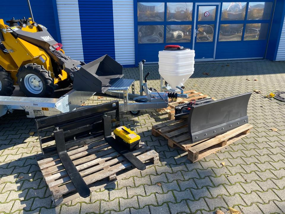 Radlader/Mini-Radlader BK360SW inkl. Tieflader und Winter-Komplettpaket *INKL.19% MWST*BERGER KRAUS*B&S MOTOR*SOFORT!* - Компактний фронтальний навантажувач, Причіп: фото 3 Radlader/Mini-Radlader BK360SW inkl. Tieflader und Winter-Komplettpaket *INKL.19% MWST*BERGER KRAUS*B&S MOTOR*SOFORT!* - Компактний фронтальний навантажувач, Причіп: фото 3