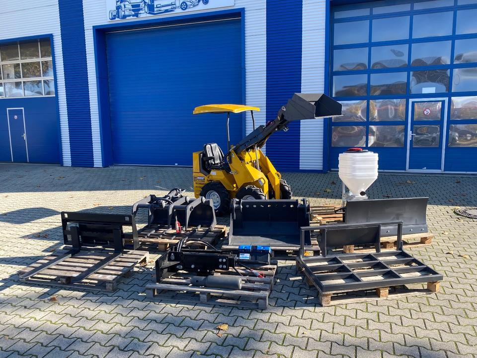 Radlader/Mini-Radlader BK360SW inkl. großem Zubehörpaket *INKL.19% MWST*BERGER KRAUS*B&S MOTOR*SOFORT!* - Компактний фронтальний навантажувач: фото 1 Radlader/Mini-Radlader BK360SW inkl. großem Zubehörpaket *INKL.19% MWST*BERGER KRAUS*B&S MOTOR*SOFORT!* - Компактний фронтальний навантажувач: фото 1