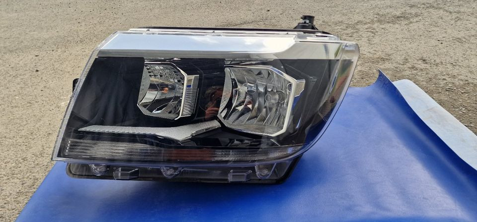 VW Crafter/ MAN TGE Halogen Scheinwerfer Links 7C1.941.005 - Передня фара в категорії Вантажівки: фото 1 VW Crafter/ MAN TGE Halogen Scheinwerfer Links 7C1.941.005 - Передня фара в категорії Вантажівки: фото 1