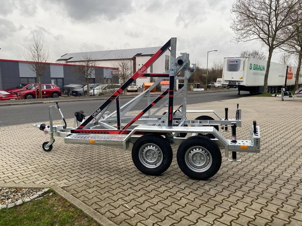 Vermietung / Kabelanhänger 3500KG / Nutzlast 2766KG / Kabeltrommel-Anhänger / Glasfaser/ 1 Woche - Причіп для перевезення кабелю: фото 4 Vermietung / Kabelanhänger 3500KG / Nutzlast 2766KG / Kabeltrommel-Anhänger / Glasfaser/ 1 Woche - Причіп для перевезення кабелю: фото 4