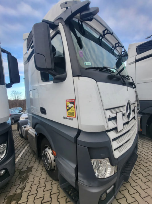 Mercedes-Benz ACTROS 1845 mega  WDF - Тягач: фото 1 Mercedes-Benz ACTROS 1845 mega  WDF - Тягач: фото 1