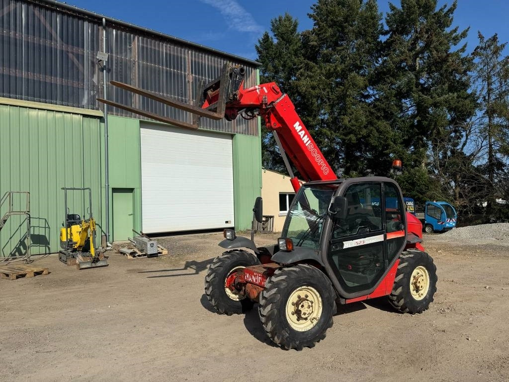 Manitou MLT 523 T - Навантажувач телескопічний: фото 1 Manitou MLT 523 T - Навантажувач телескопічний: фото 1