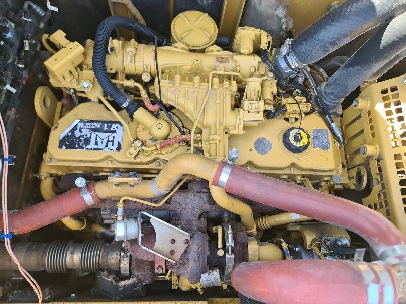Гусеничний екскаватор Caterpillar 329E: фото 16 Гусеничний екскаватор Caterpillar 329E: фото 16