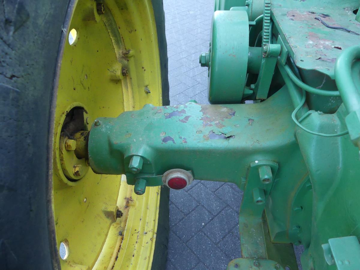 Трактор John-Deere 730: фото 9