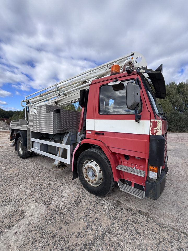 SCANIA - Пожежна машина: фото 3 SCANIA - Пожежна машина: фото 3