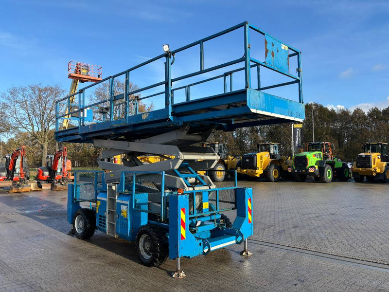 Genie GS 3384 RT - Ножичний підйомник: фото 2 Genie GS 3384 RT - Ножичний підйомник: фото 2