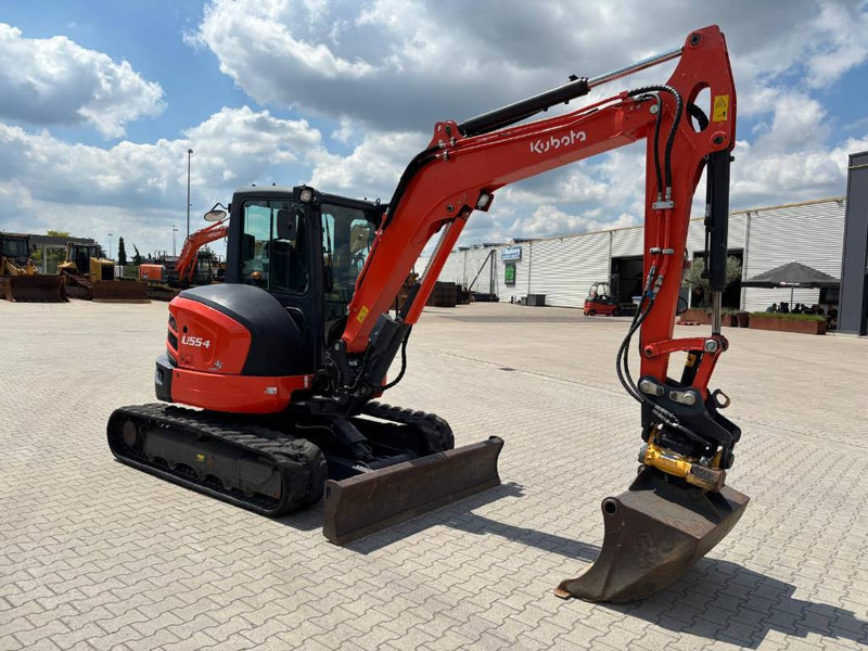 Kubota U 55-4 - Міні-екскаватор: фото 2 Kubota U 55-4 - Міні-екскаватор: фото 2