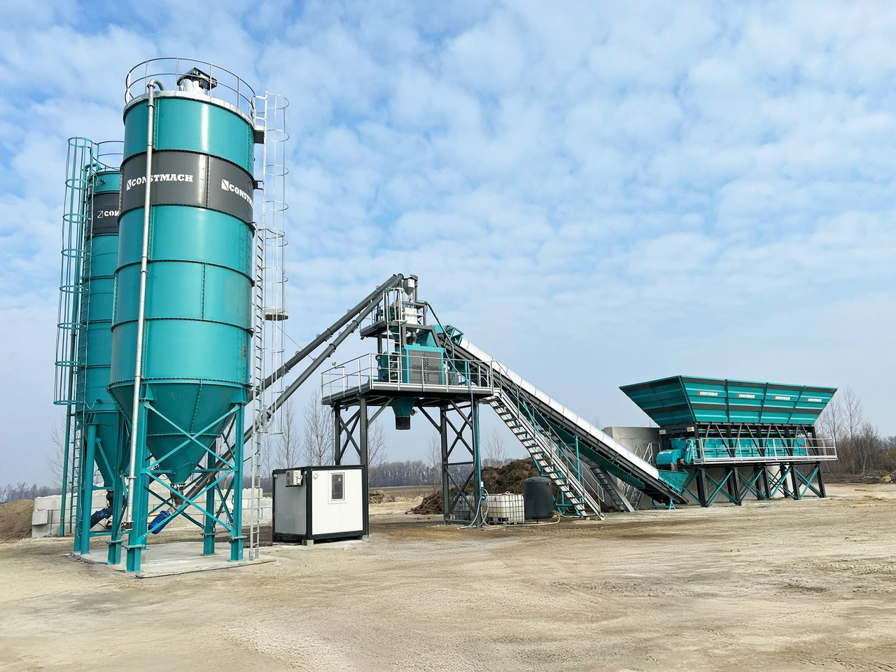 Constmach Centrale à Béton Compacte de 60 m³/h Avec Tapis Roulant - Бетонний завод: фото 1 Constmach Centrale à Béton Compacte de 60 m³/h Avec Tapis Roulant - Бетонний завод: фото 1