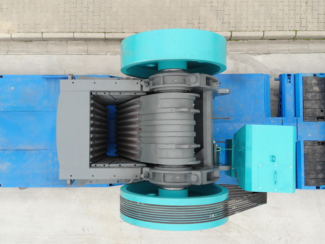 Constmach Delivery Of 60-110 Tph Jaw Crushers In Stock - Щокова дробарка: фото 3 Constmach Delivery Of 60-110 Tph Jaw Crushers In Stock - Щокова дробарка: фото 3