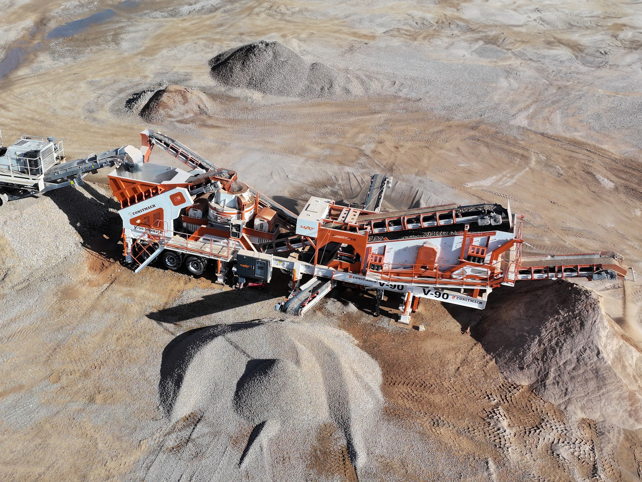 Constmach Mobiler Prallbrecher mit vertikaler Welle und einer Kapazität von 250 t/h - Мобільна дробарка: фото 3 Constmach Mobiler Prallbrecher mit vertikaler Welle und einer Kapazität von 250 t/h - Мобільна дробарка: фото 3