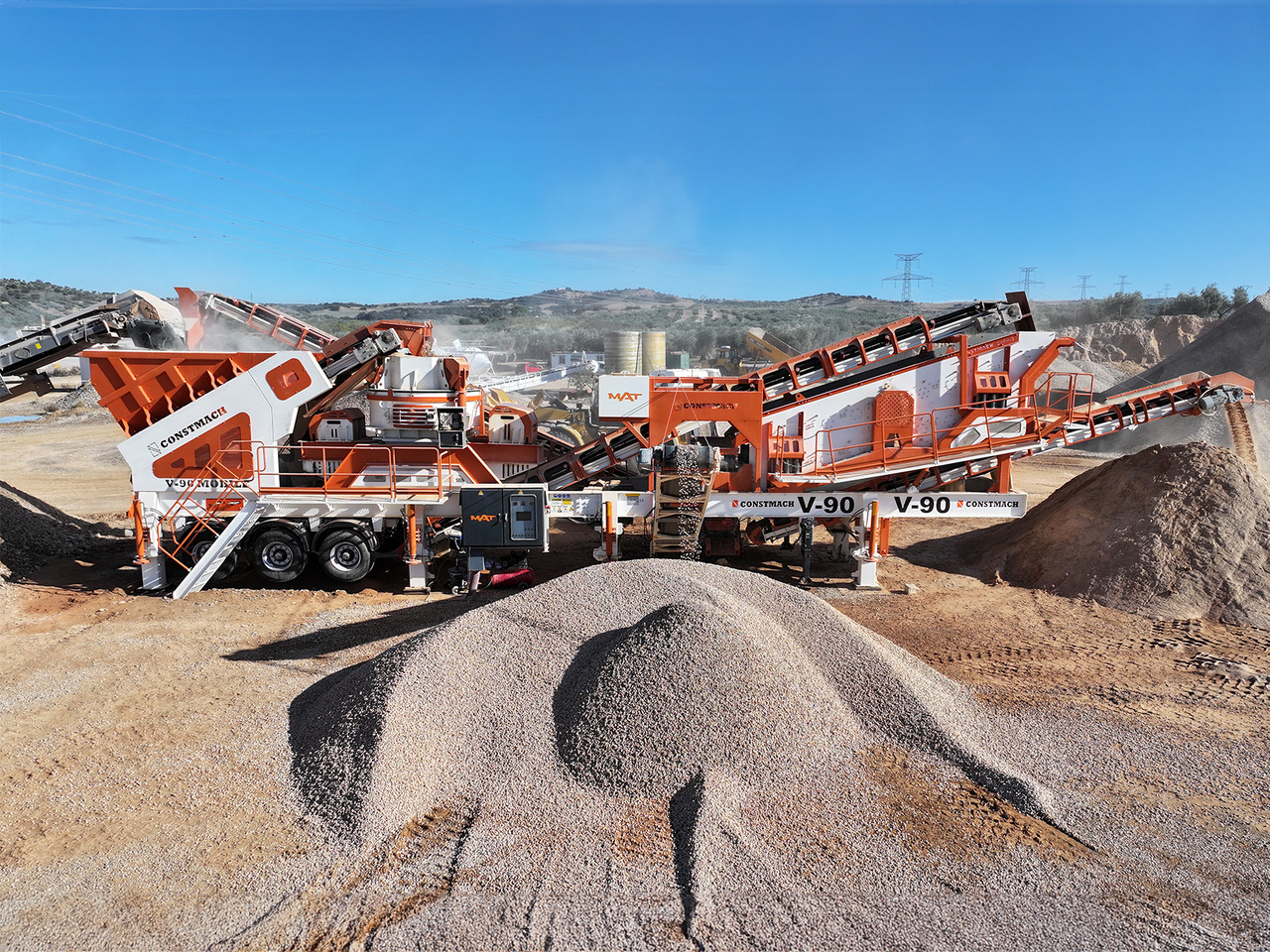Constmach Mobiler Prallbrecher mit vertikaler Welle und einer Kapazität von 250 t/h - Мобільна дробарка: фото 1 Constmach Mobiler Prallbrecher mit vertikaler Welle und einer Kapazität von 250 t/h - Мобільна дробарка: фото 1
