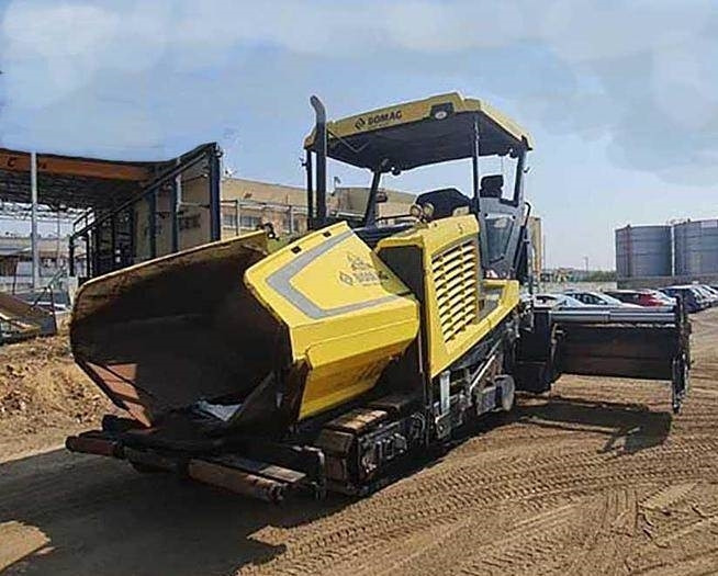 Bomag BF700C-2 - Асфальтоукладач: фото 1 Bomag BF700C-2 - Асфальтоукладач: фото 1