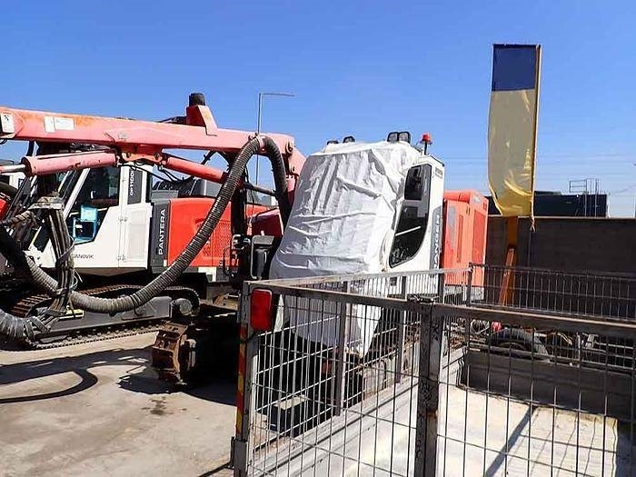 Sandvik DX800 - Бурова установка: фото 2 Sandvik DX800 - Бурова установка: фото 2