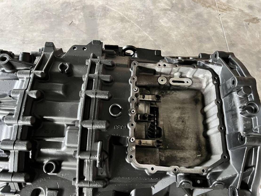 MAN TGA ZF Getriebe 12AS2331 TO - Коробка передач в категорії Вантажівки: фото 2 MAN TGA ZF Getriebe 12AS2331 TO - Коробка передач в категорії Вантажівки: фото 2