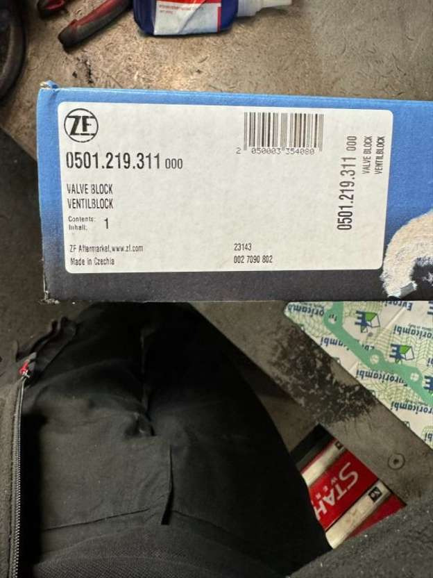 ZF Ventilblock fr 16S Getriebe MAN Iveco - Клапан в категорії Вантажівки: фото 5 ZF Ventilblock fr 16S Getriebe MAN Iveco - Клапан в категорії Вантажівки: фото 5