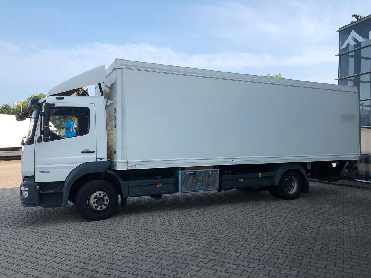 Mercedes-Benz Atego 1530 Frigoblock*3 Verdampfer+Trennwände - Рефрижератор вантажівка: фото 3 Mercedes-Benz Atego 1530 Frigoblock*3 Verdampfer+Trennwände - Рефрижератор вантажівка: фото 3