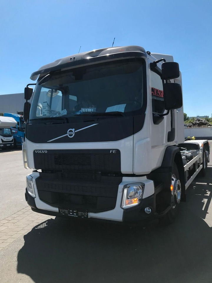 Volvo FE 320 6x2 - Гаковий мультиліфт вантажівка: фото 4 Volvo FE 320 6x2 - Гаковий мультиліфт вантажівка: фото 4