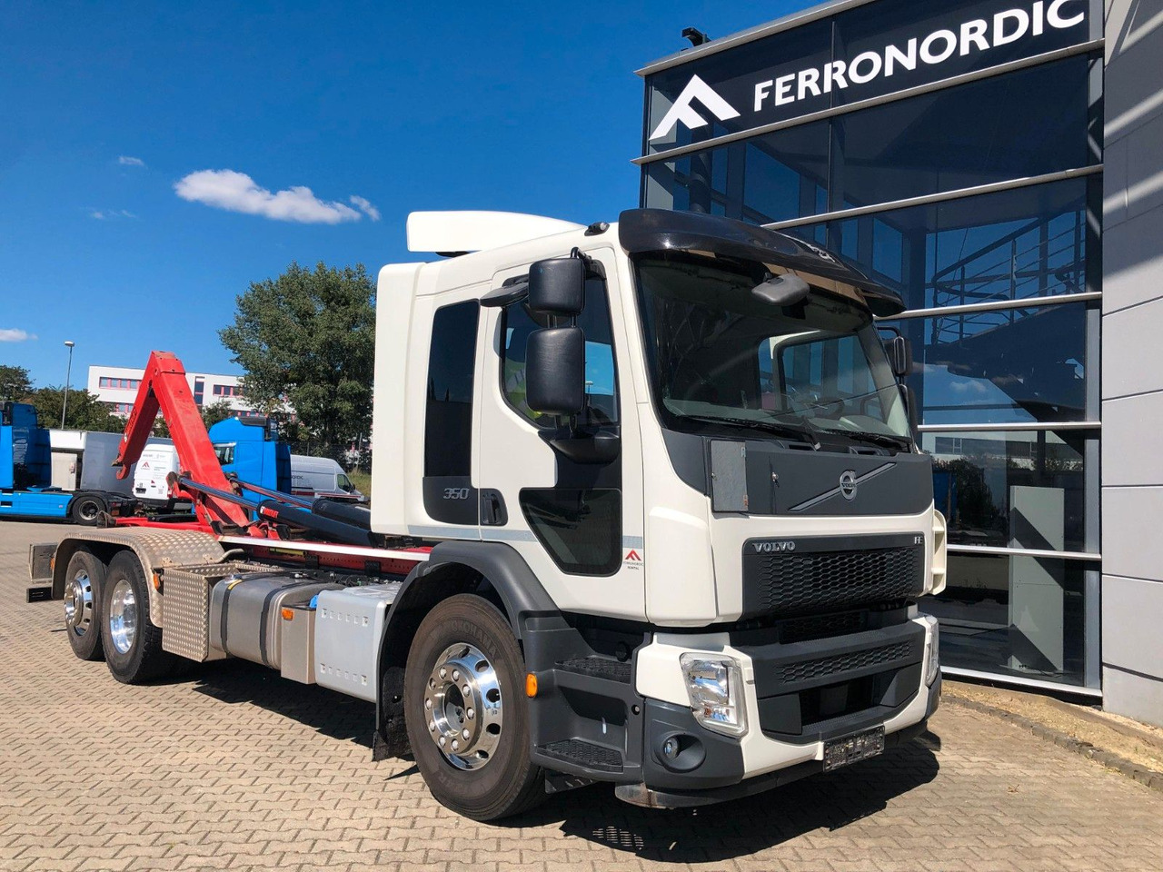 Volvo FE 350 6x2 Lenkachse*Alufelgen*HIAB*AHK*Klima - Гаковий мультиліфт вантажівка: фото 1 Volvo FE 350 6x2 Lenkachse*Alufelgen*HIAB*AHK*Klima - Гаковий мультиліфт вантажівка: фото 1