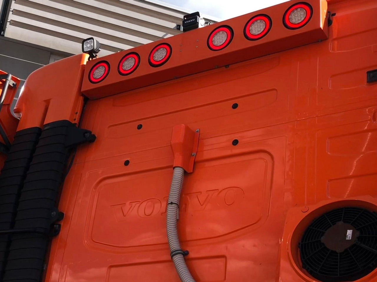 Volvo FH460 8x4 Tridem*TopZustand*excellent condition - Самоскид вантажівка: фото 3 Volvo FH460 8x4 Tridem*TopZustand*excellent condition - Самоскид вантажівка: фото 3