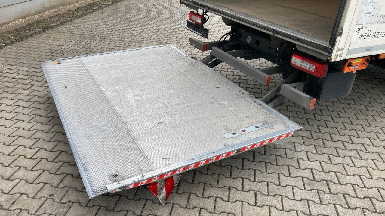 Volvo FL 12.240 Ladebordwand*Klima - Вантажівка з закритим кузовом: фото 4 Volvo FL 12.240 Ladebordwand*Klima - Вантажівка з закритим кузовом: фото 4