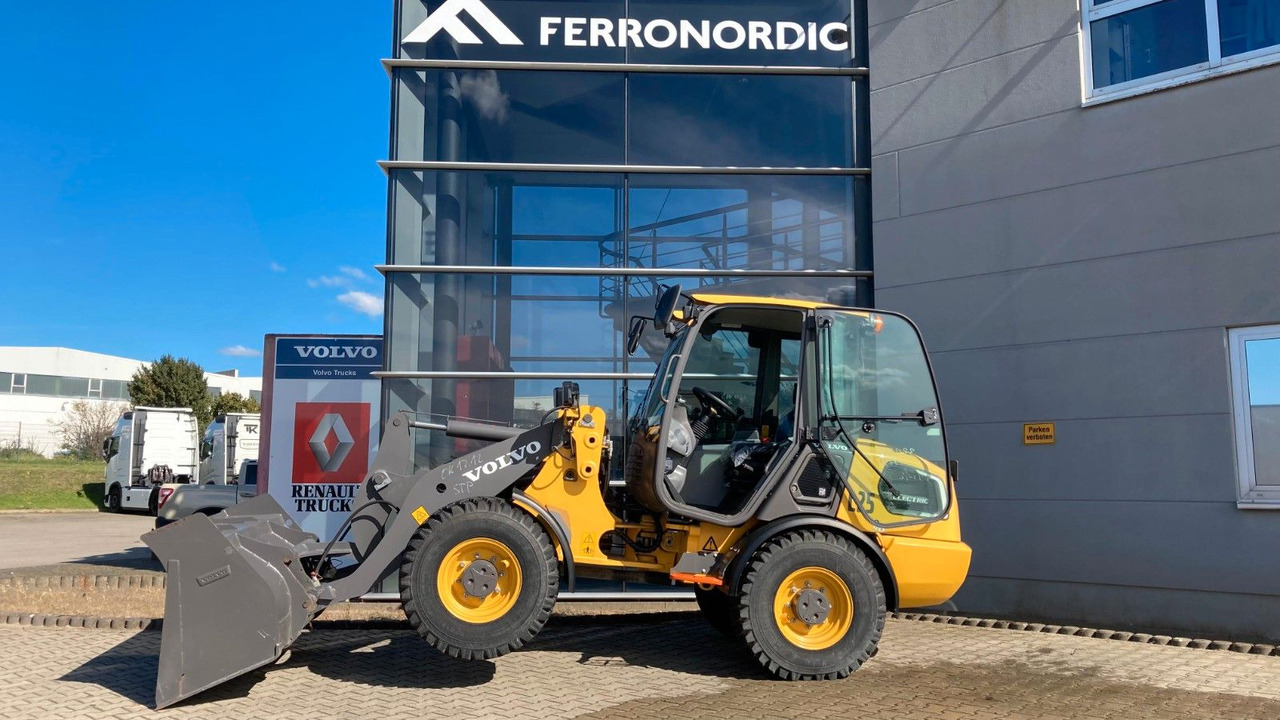Volvo JL25H Electric *Auch Miete Volvo L25 Electric *Auch Miete*Neuzustand+22+14 kW - Колісний навантажувач: фото 4 Volvo JL25H Electric *Auch Miete Volvo L25 Electric *Auch Miete*Neuzustand+22+14 kW - Колісний навантажувач: фото 4