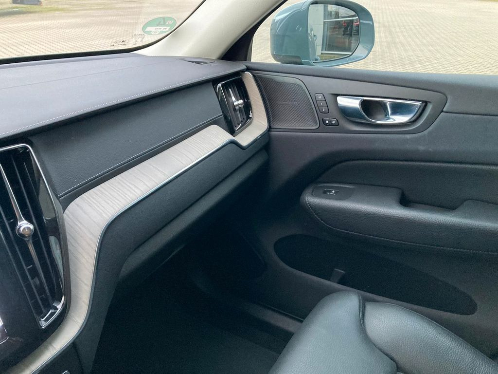 Позашляховик Volvo XC 60 T6 Inscr. Rech. Plug-In Hybrid AWD Md.2022: фото 15