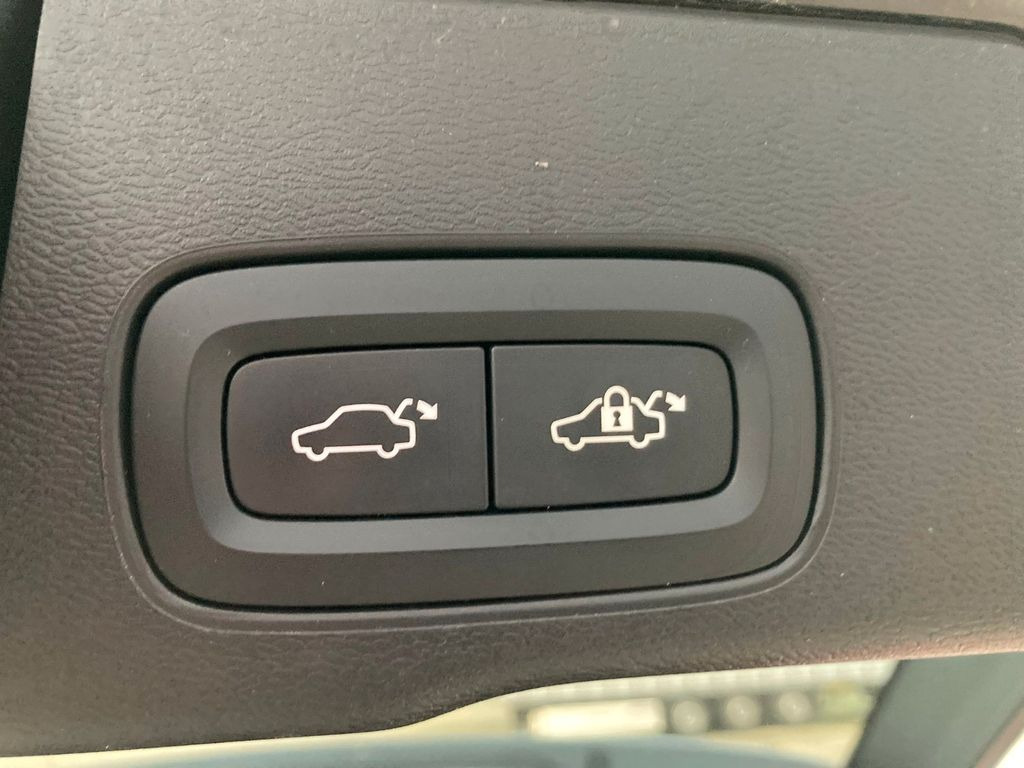 Позашляховик Volvo XC 60 T6 Inscr. Rech. Plug-In Hybrid AWD Md.2022 Volvo XC 60 T6 Inscr. Rech. Plug-In Hybrid AWD Md.2022: фото 18