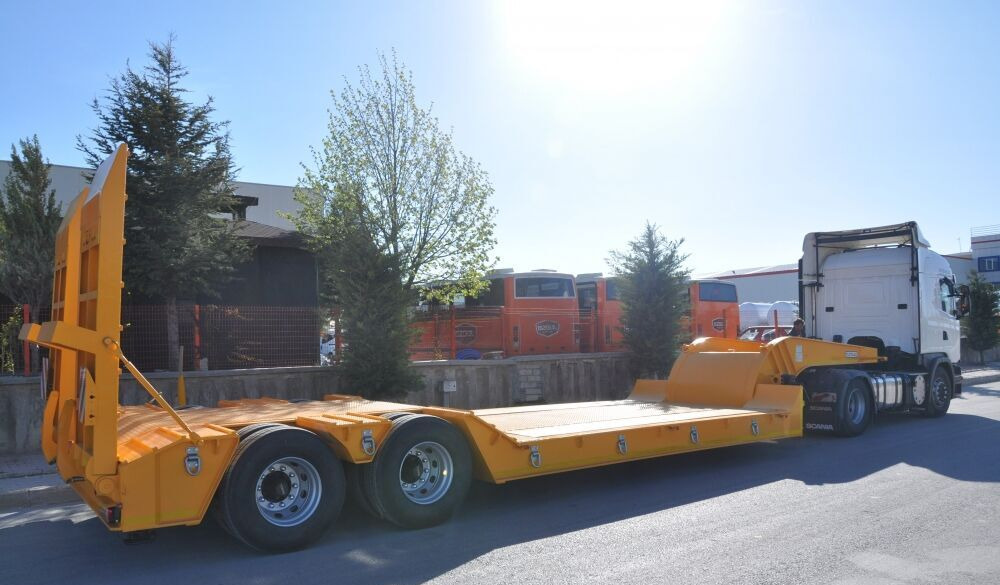 Özgül 2 AXLE LOWBED SEMI TRAILER - Низькорамна платформа напівпричіп: фото 5 Özgül 2 AXLE LOWBED SEMI TRAILER - Низькорамна платформа напівпричіп: фото 5