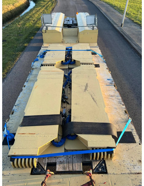 Низькорамна платформа напівпричіп Faymonville GigaMax 1+4 / F-S45-2GXX: фото 15