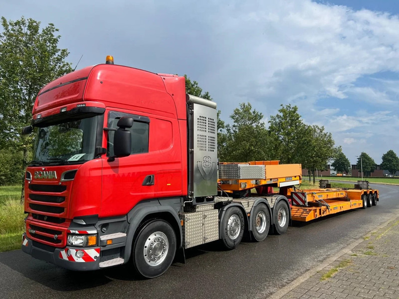 Goldhofer STZ VKL3 34/80 A Low Loader - Низькорамна платформа напівпричіп: фото 1 Goldhofer STZ VKL3 34/80 A Low Loader - Низькорамна платформа напівпричіп: фото 1