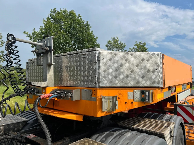 Goldhofer STZ VKL3 34/80 A Low Loader - Низькорамна платформа напівпричіп: фото 5 Goldhofer STZ VKL3 34/80 A Low Loader - Низькорамна платформа напівпричіп: фото 5