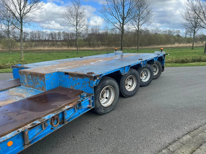 Низькорамна платформа напівпричіп Goldhofer STZ VL44/80: фото 12 Низькорамна платформа напівпричіп Goldhofer STZ VL44/80: фото 12